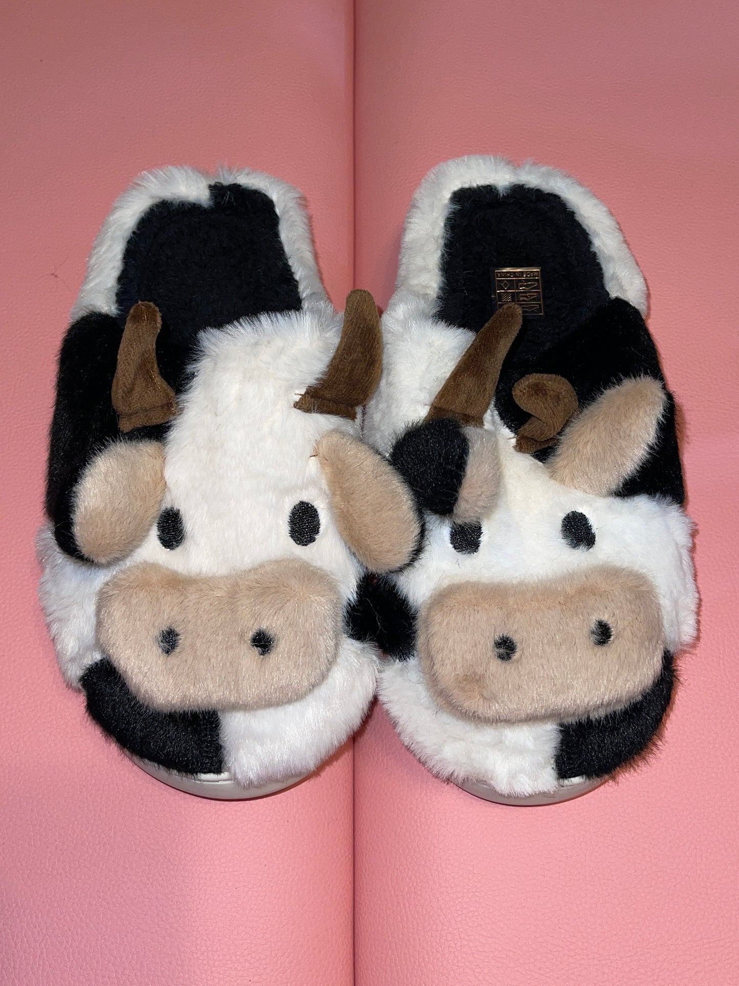 Cow ๐ฎ Slippers